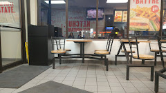 Fast Food near Motel Jann